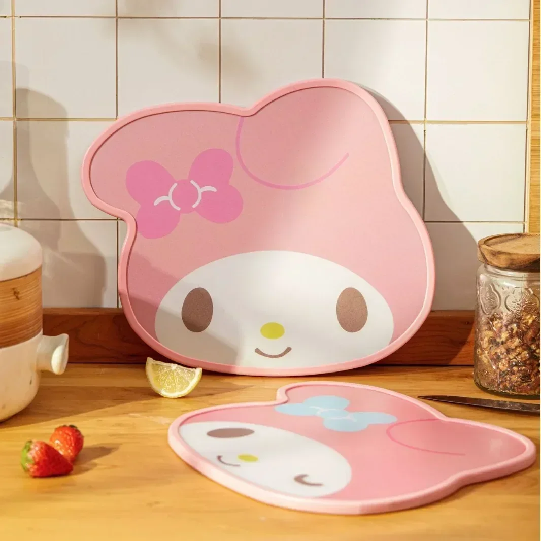Tagliere a Forma di Personaggi - Baby 1 Year Food recensione e prezzo